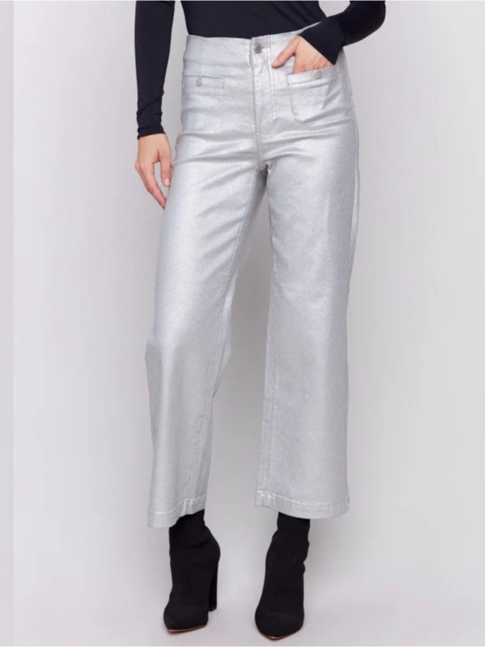 CHARLIE B shiny wax flare leg pant in silver NWT Size 6